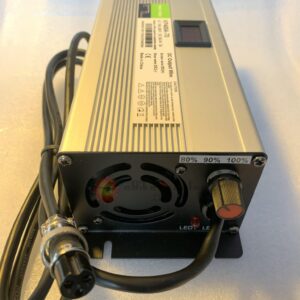 Charger voltage 66.4 V 6.5A-5