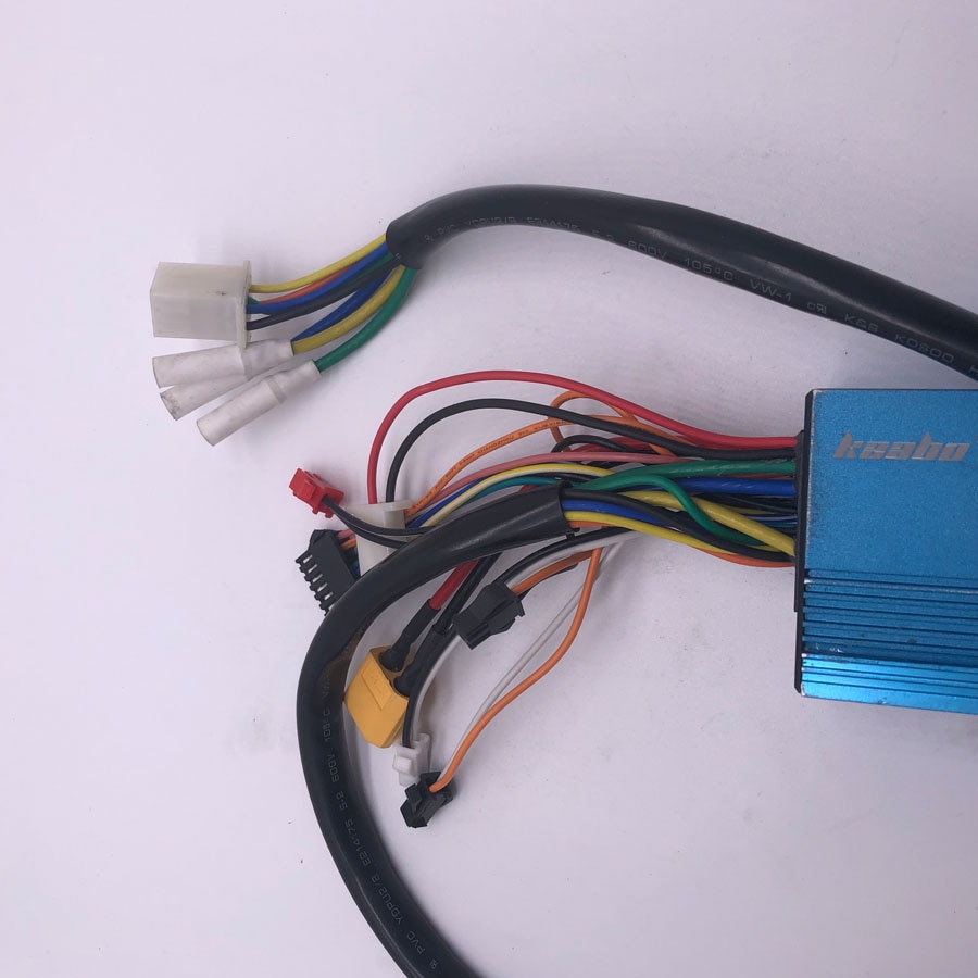Mantis10 60V30A Controller 30A Sine Wave Hall Control Board for Kaabo Mantis 10inch 60V 18.2Ah 1500W Motor Electric Scooter Mantis10 60V30A Controller 30A Sine Wave Hall Control Board for Kaabo Mantis 10inch 60V 18.2Ah 1500W Motor Electric Scooter